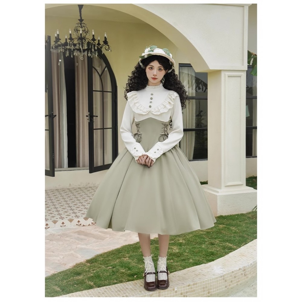 Courtyard of the Wind Classic Lolita Dress OP by Withpuji (WJ221)
